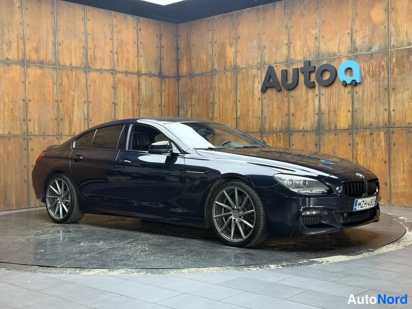 Sininen BMW 640d 2013, etuviisto, keula oikealle, kuva 5