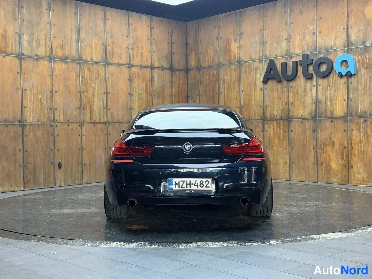 Sininen BMW 640d 2013, takaa, kuva 14