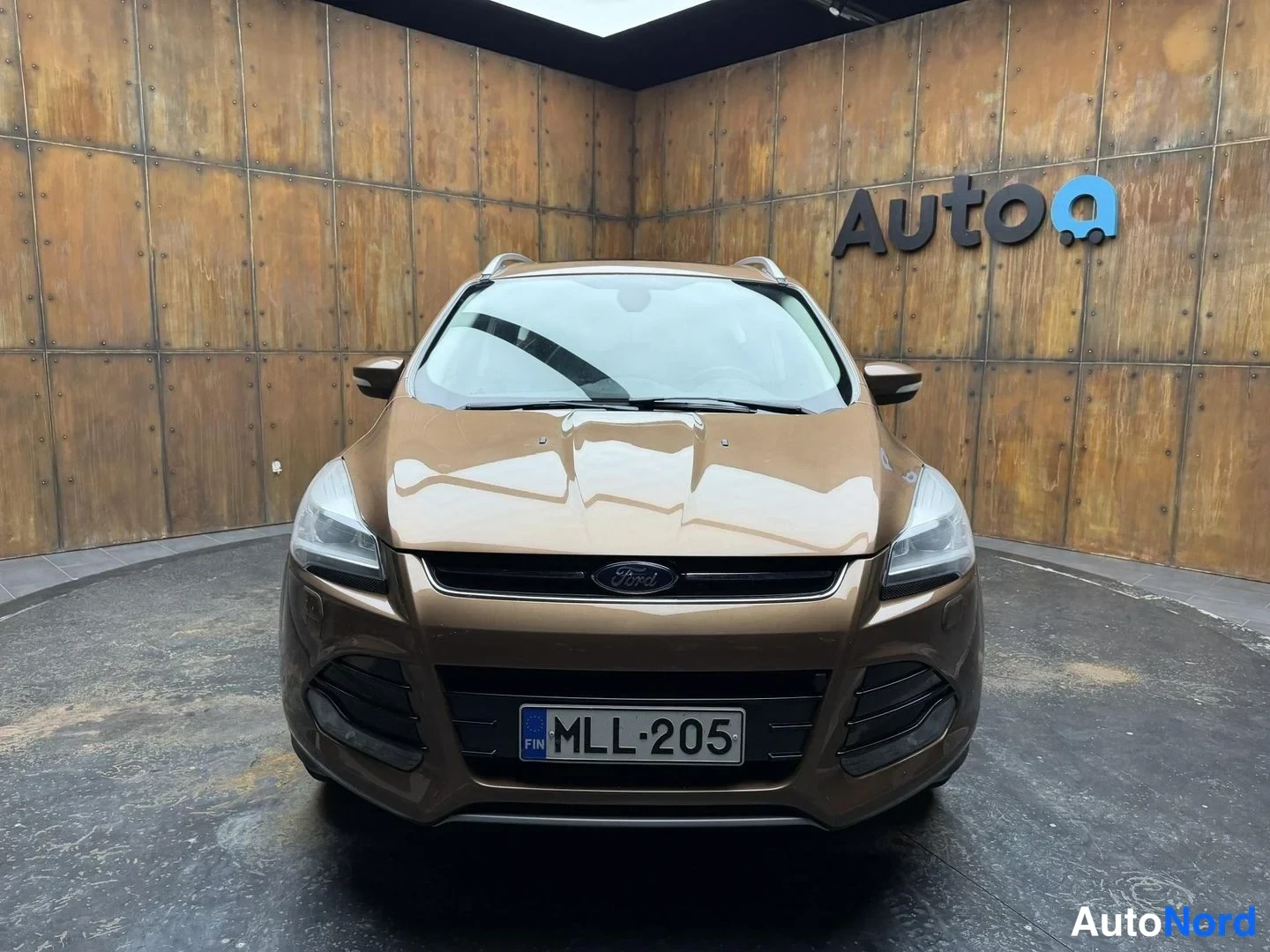 Kupari Ford Kuga 2014, edestä, kuva 8