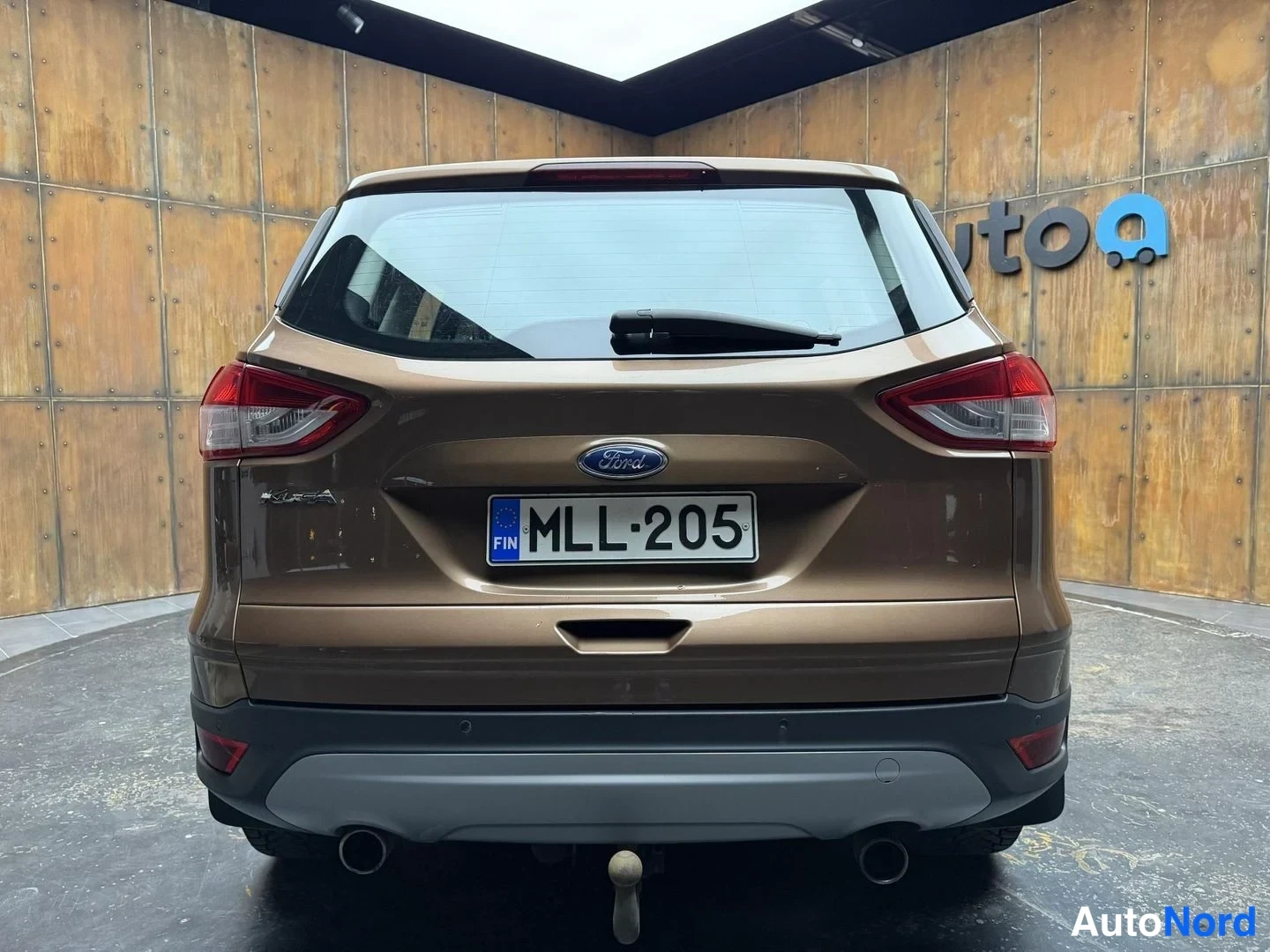 Kupari Ford Kuga 2014, takaa, kuva 15