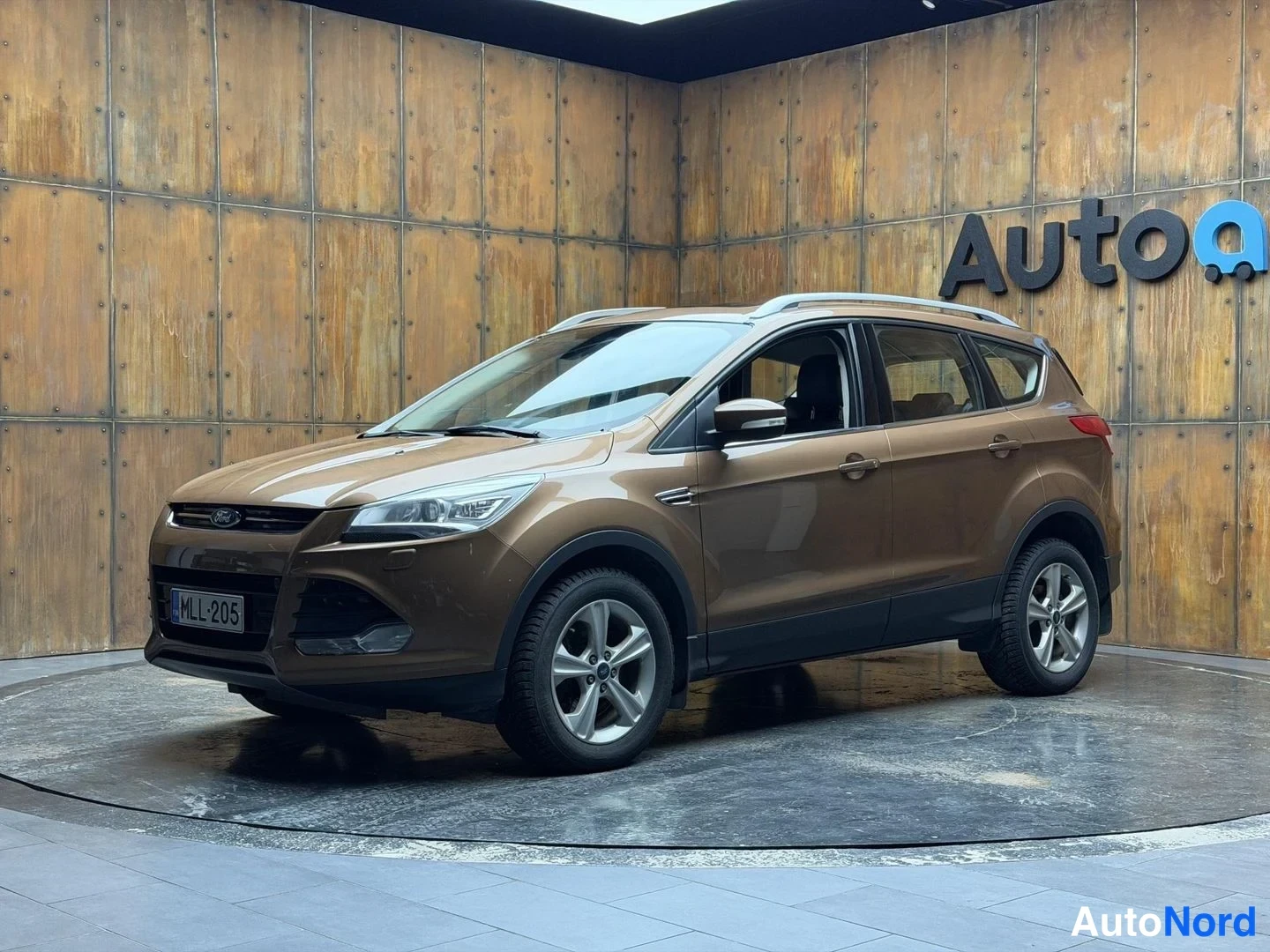 Ford Kuga 1,6 EcoBoost 180 hv Automaatti AWD Titanium 2014