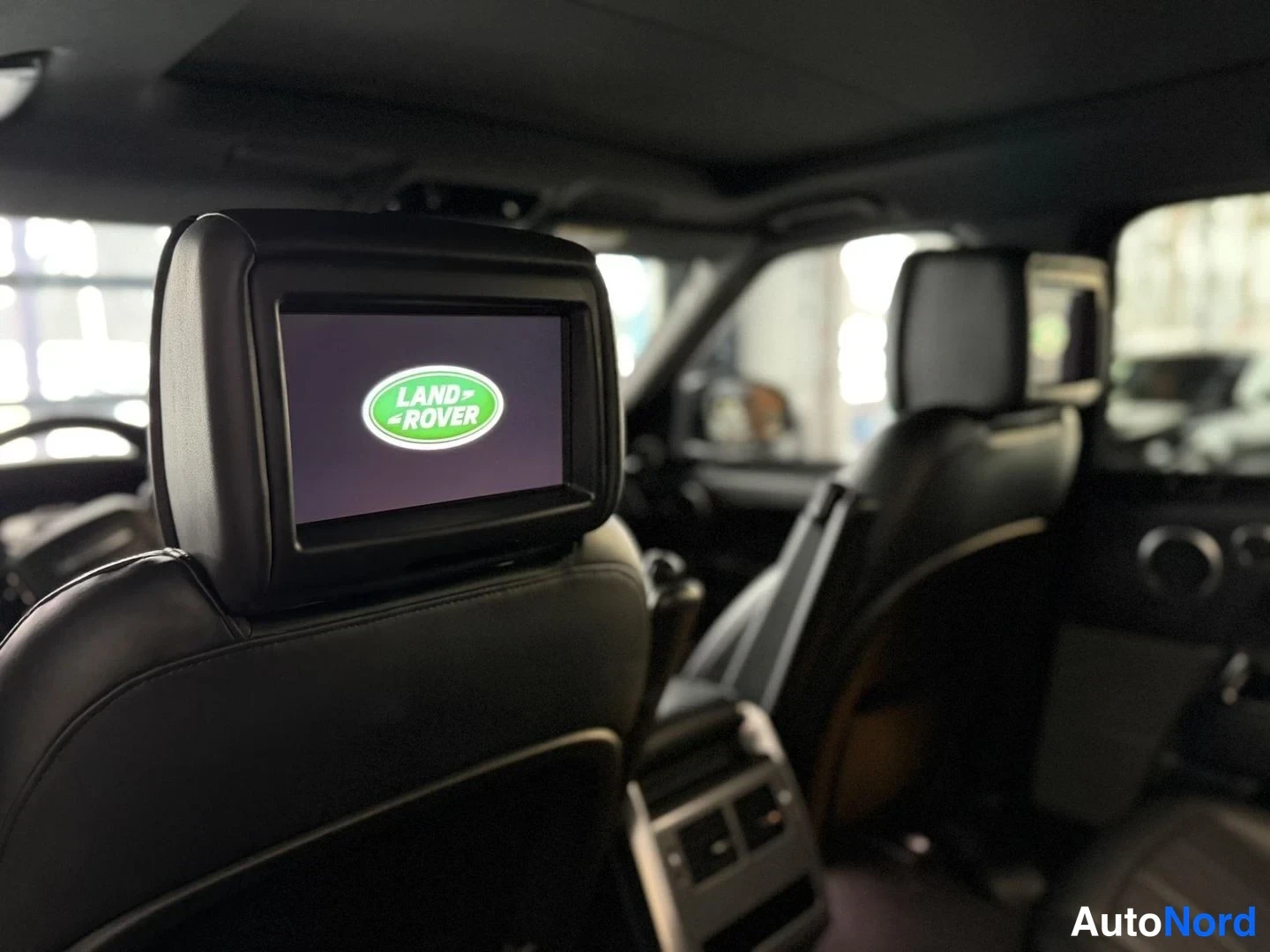 Musta Land Rover Range Rover Sport 2018, yksityiskohta, kuva 29