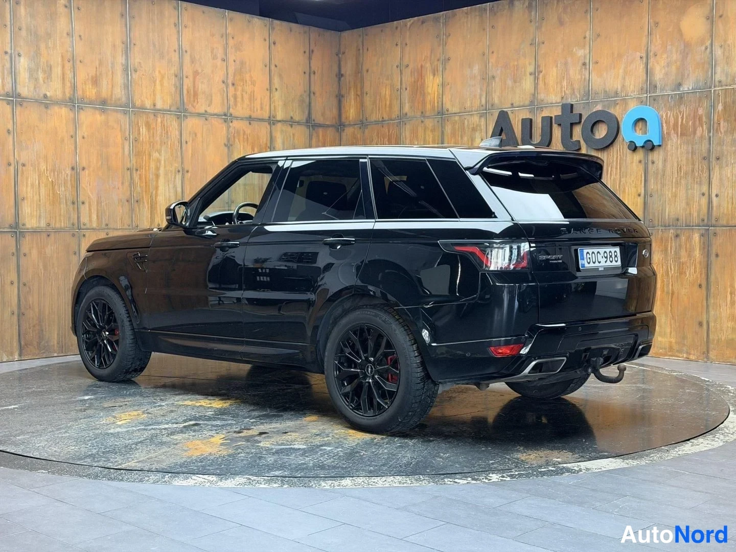 Musta Land Rover Range Rover Sport 2018, takaviisto, kuva 15