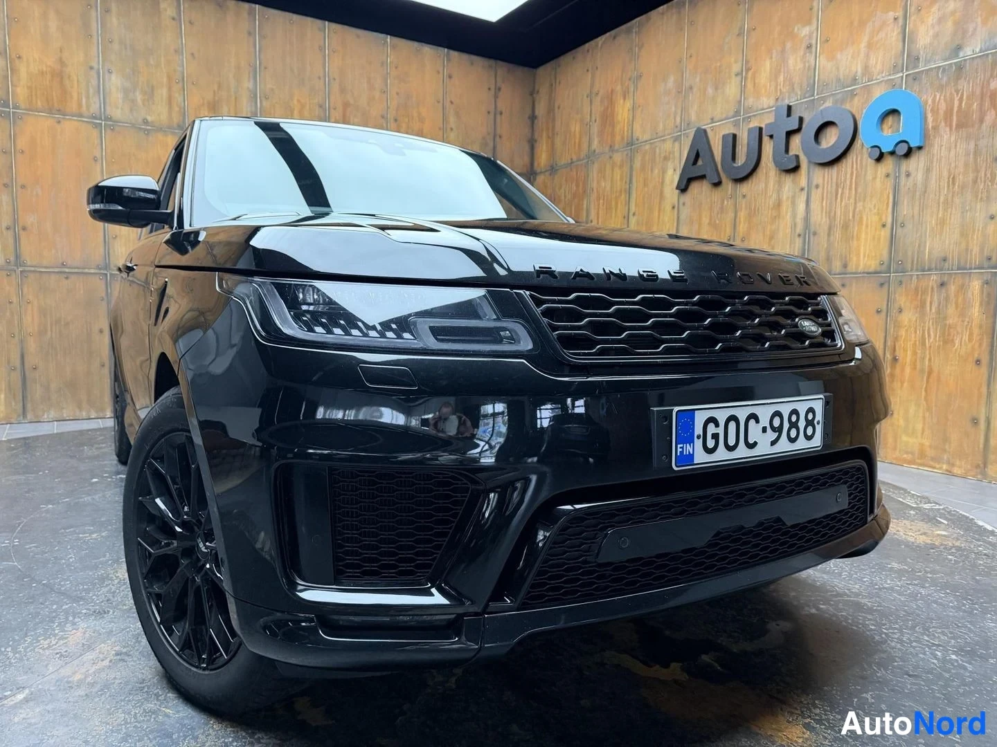 Musta Land Rover Range Rover Sport 2018, edestä, kuva 11
