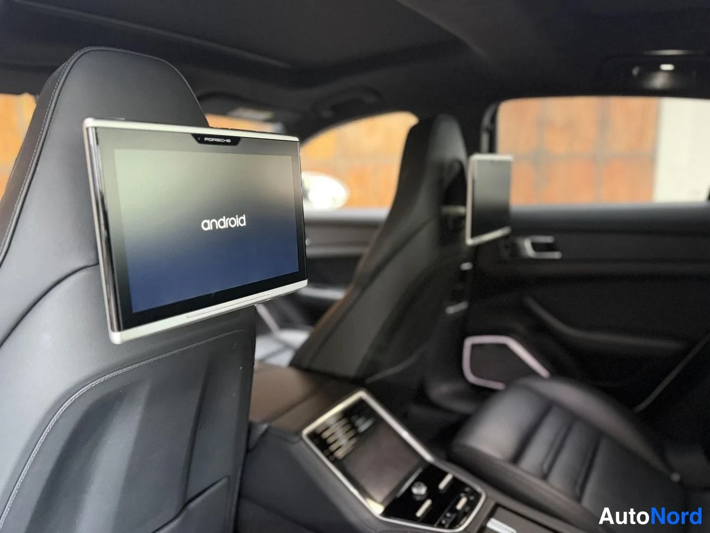 Valkoinen Porsche Panamera Turbo S E-Hybrid 2019, yksityiskohta, kuva 29