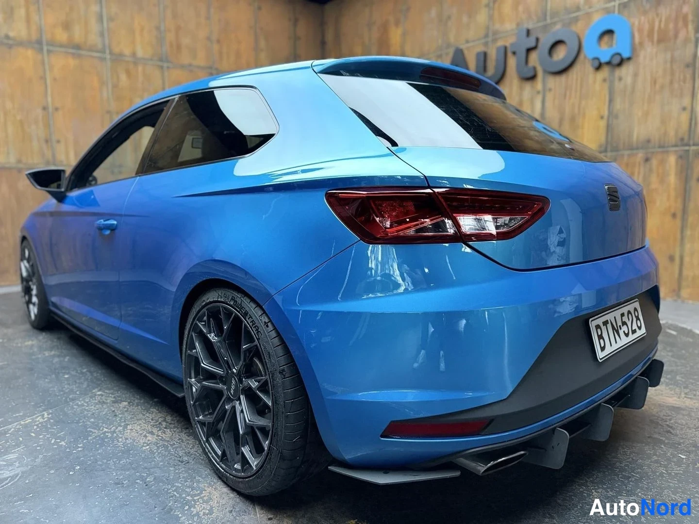 Sininen Seat Leon SC 2015, takaviisto, kuva 14