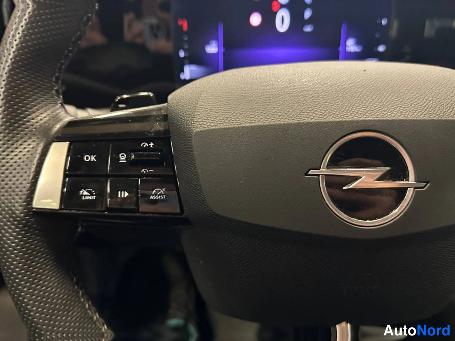 Grey Opel Astra Sports Tourer 2024, detail, photo 20