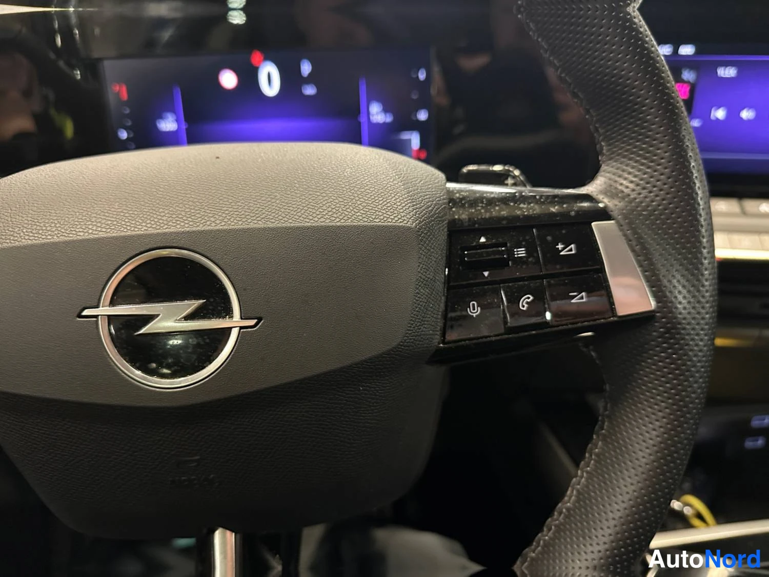 Grey Opel Astra Sports Tourer 2024, detail, photo 21