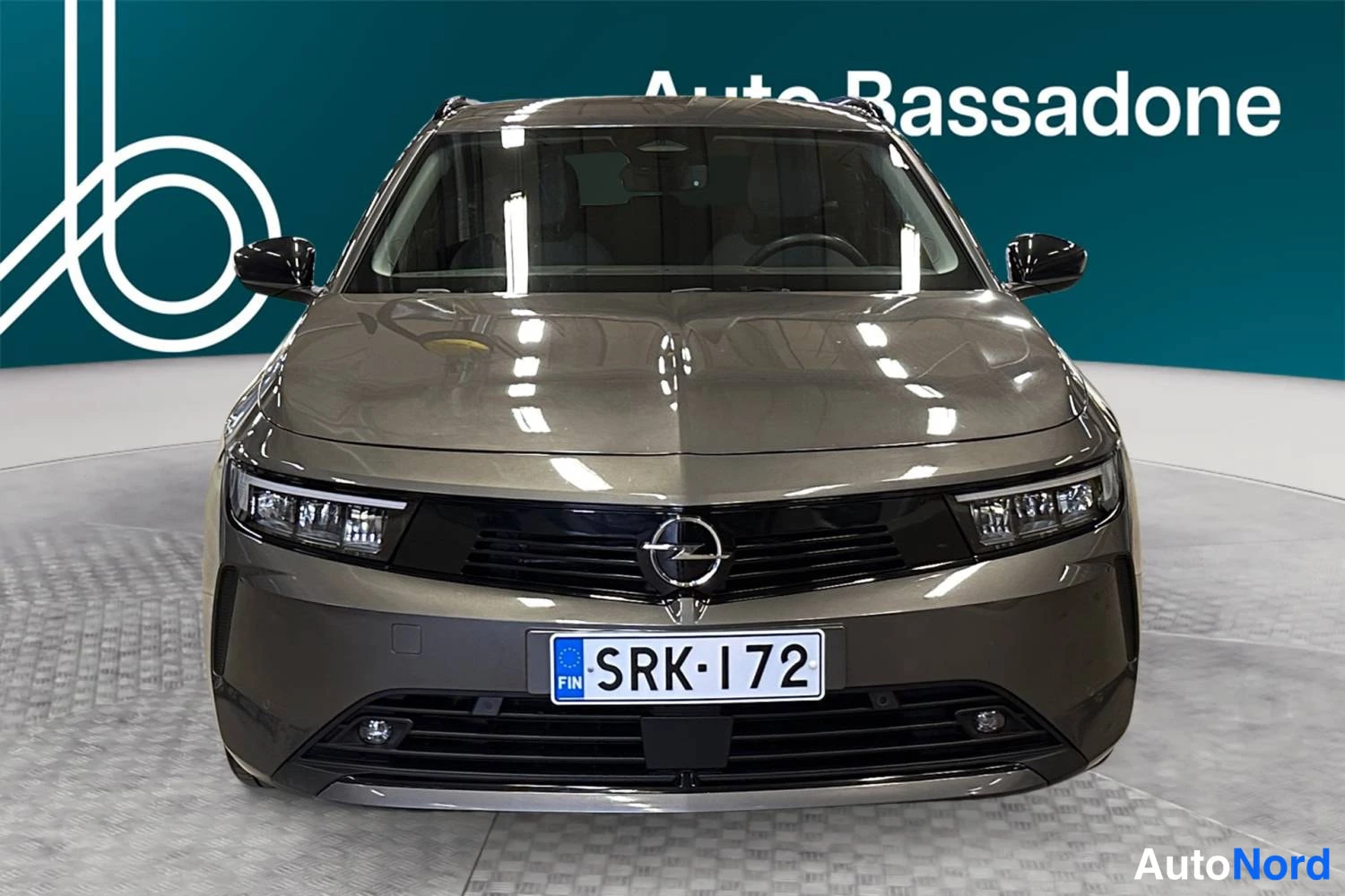 Grey Opel Astra Sports Tourer 2024, front, photo 5