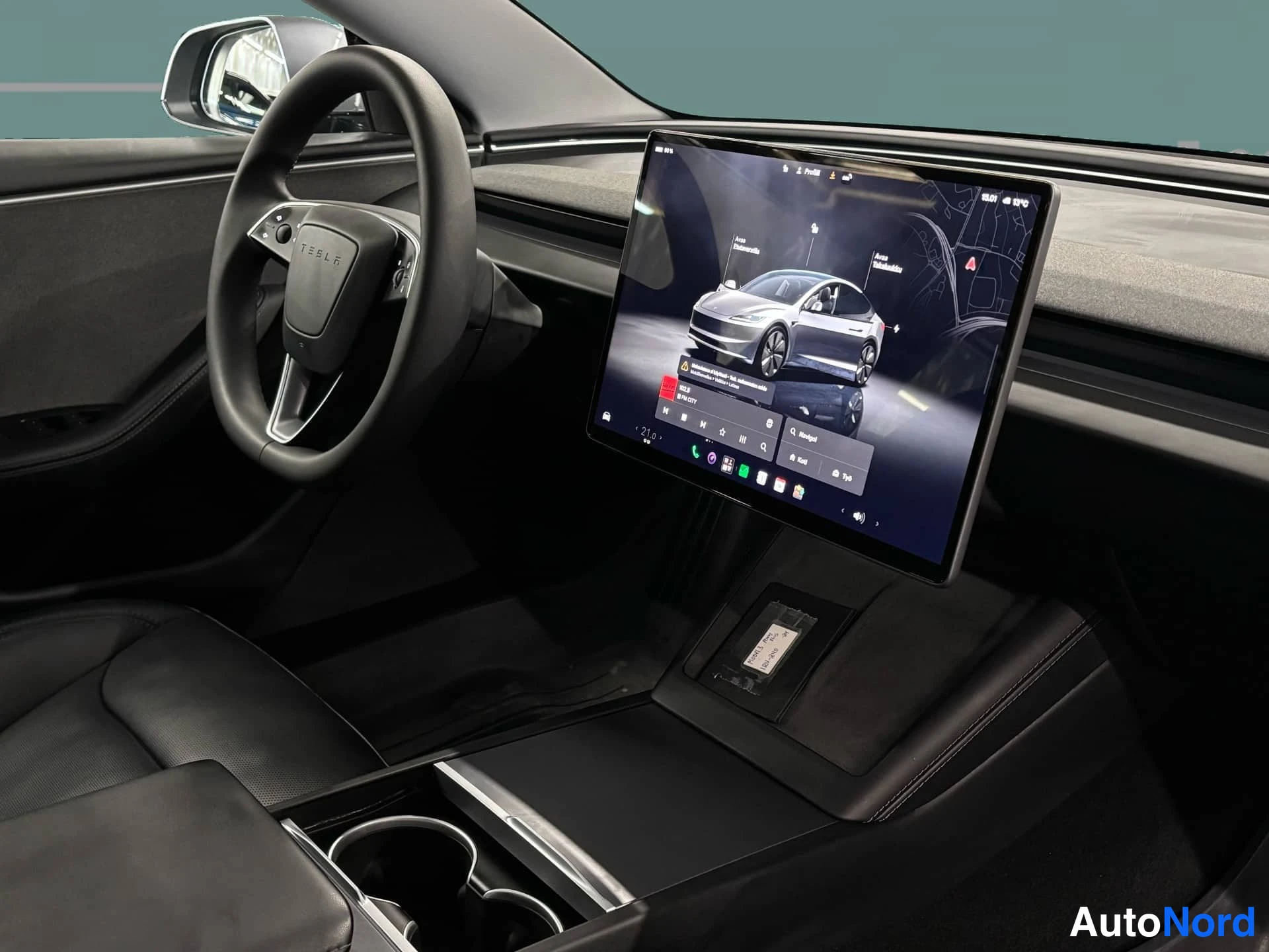 Harmaa Tesla Model 3 2024, yksityiskohta, kuva 14