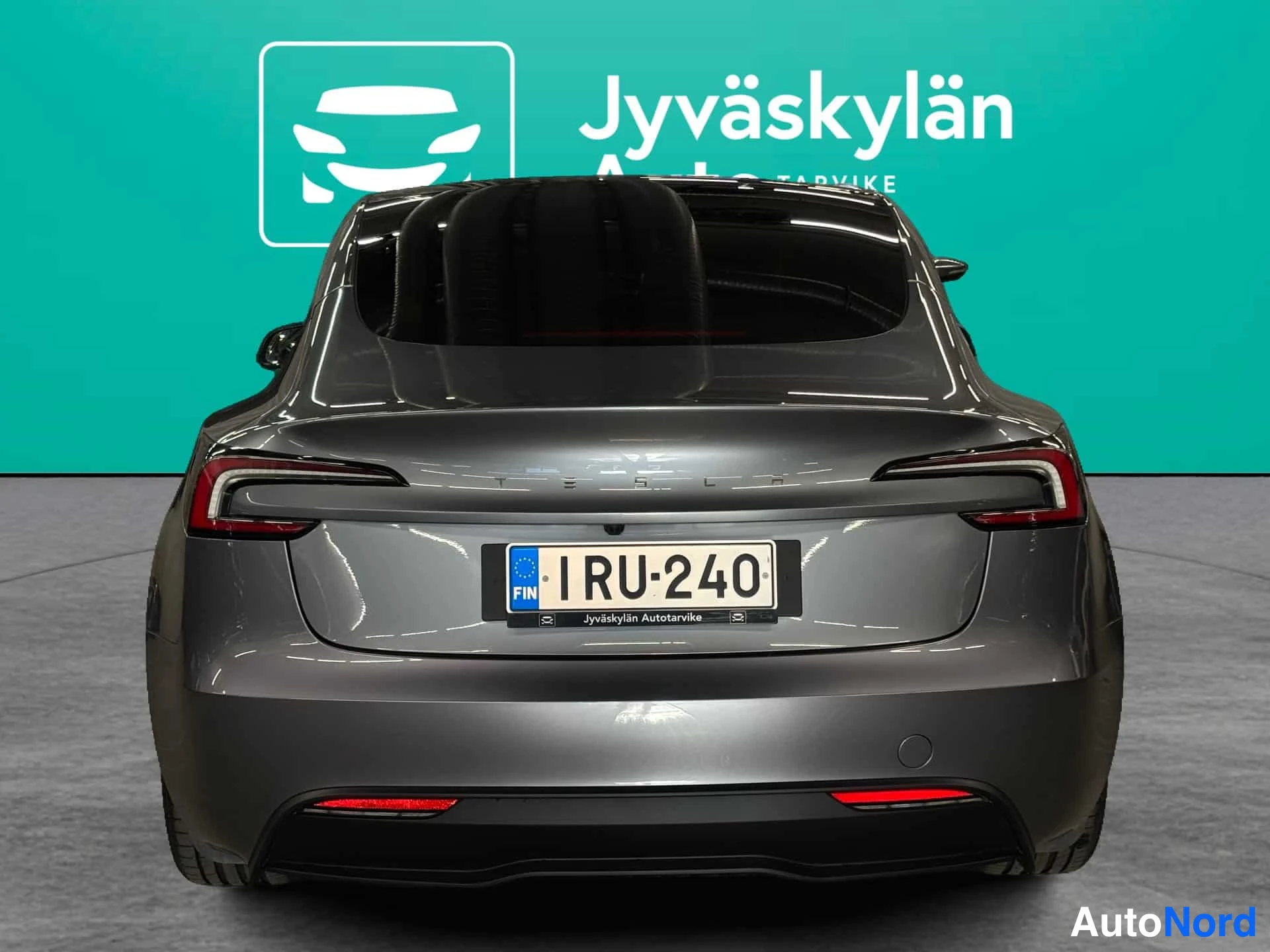 Harmaa Tesla Model 3 2024, takaa, kuva 8