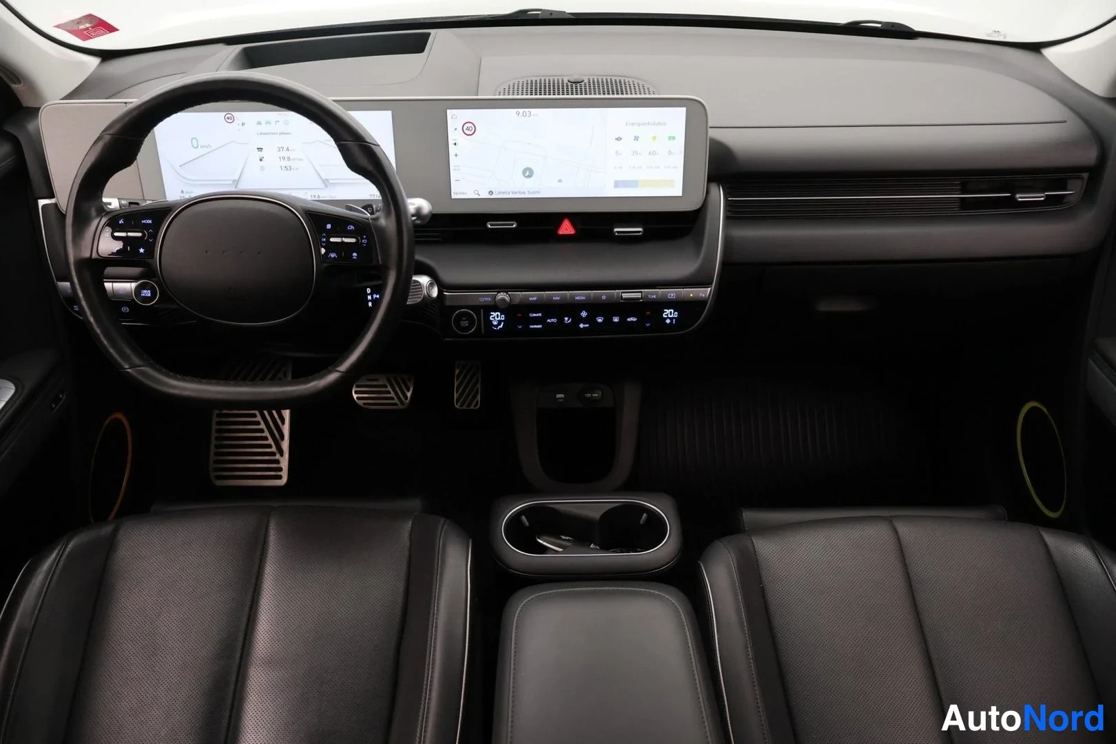 Harmaa Hyundai Ioniq 5 2022, ohjaamo, kuva 8