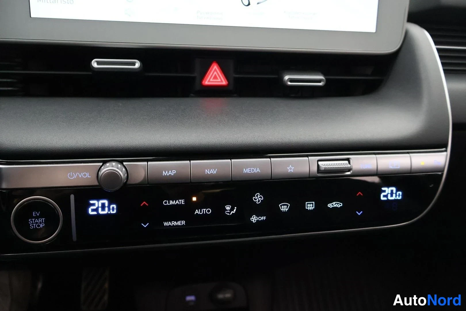 Harmaa Hyundai Ioniq 5 2022, ohjaamo, kuva 13