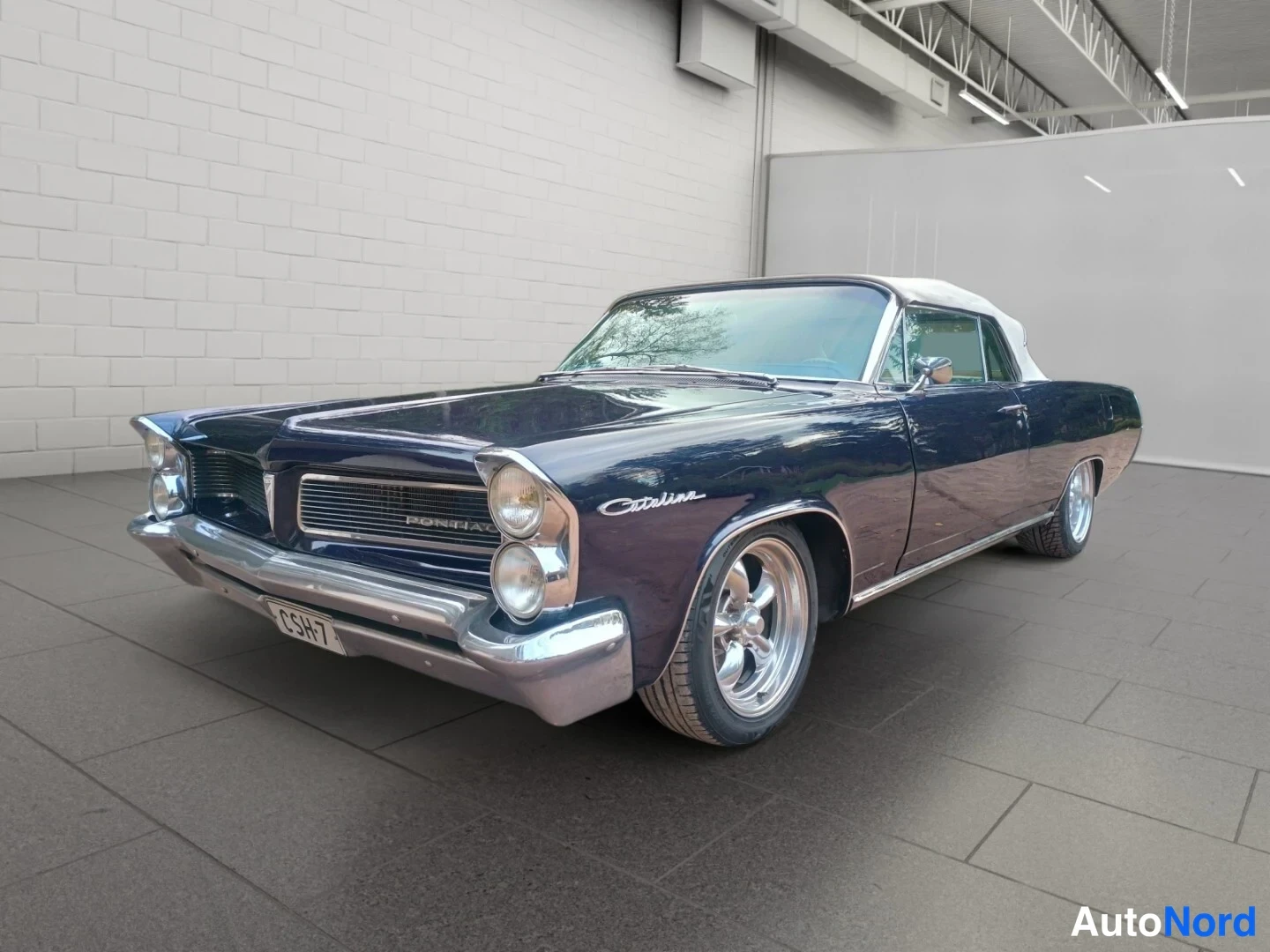 Blå Pontiac Catalina 1963, snett framifrån, fronten åt vänster, bild 2