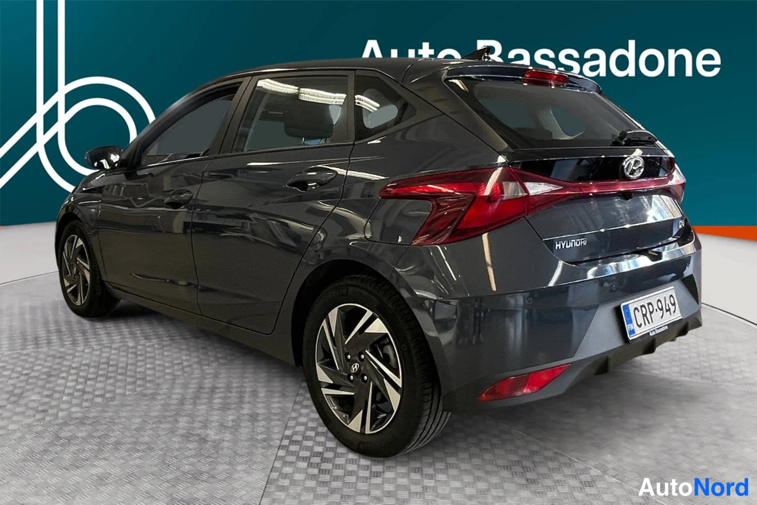Harmaa Hyundai I20 2023, takaviisto, kuva 7