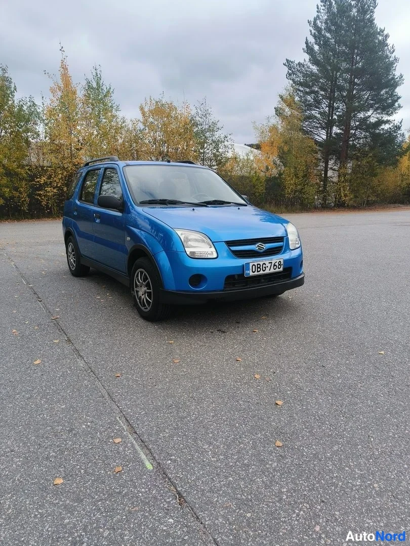 Sininen Suzuki Ignis 2004, etuviisto, keula oikealle, kuva 2