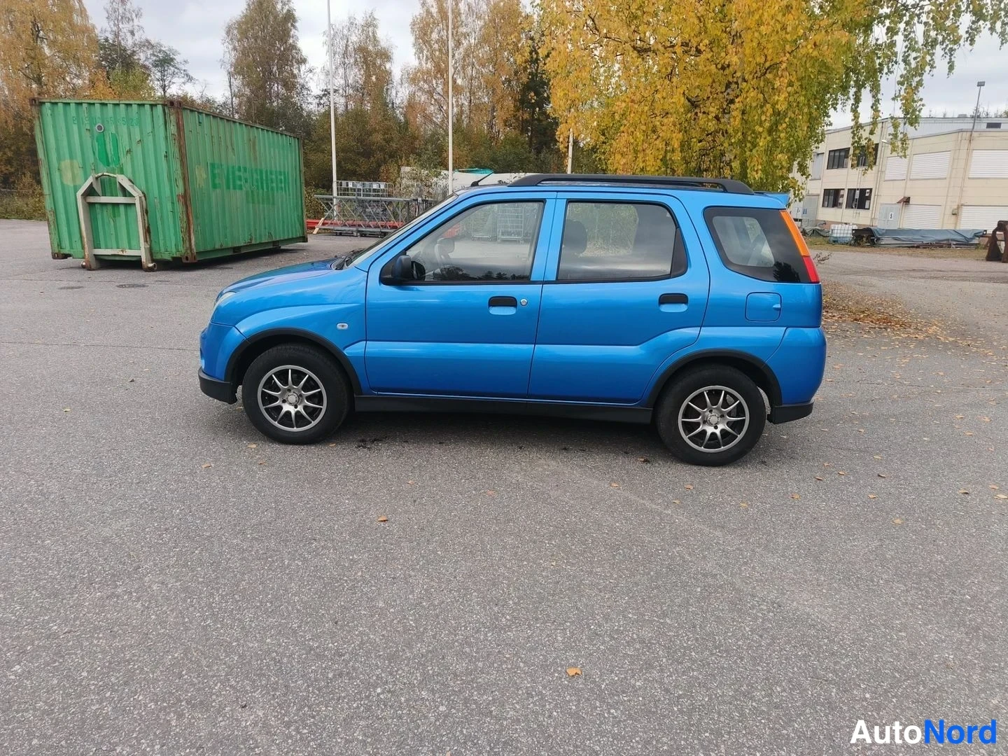 Sininen Suzuki Ignis 2004, sivulta, kuva 3