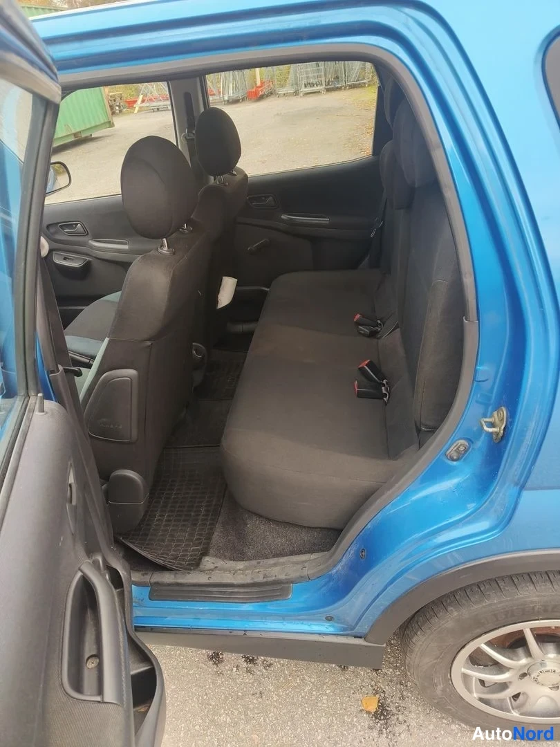 Sininen Suzuki Ignis 2004, takaistuimet, kuva 8