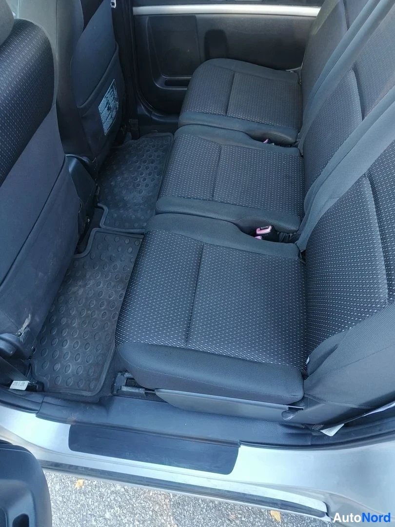 Hopea Toyota Corolla Verso 2007, takaistuimet, kuva 8
