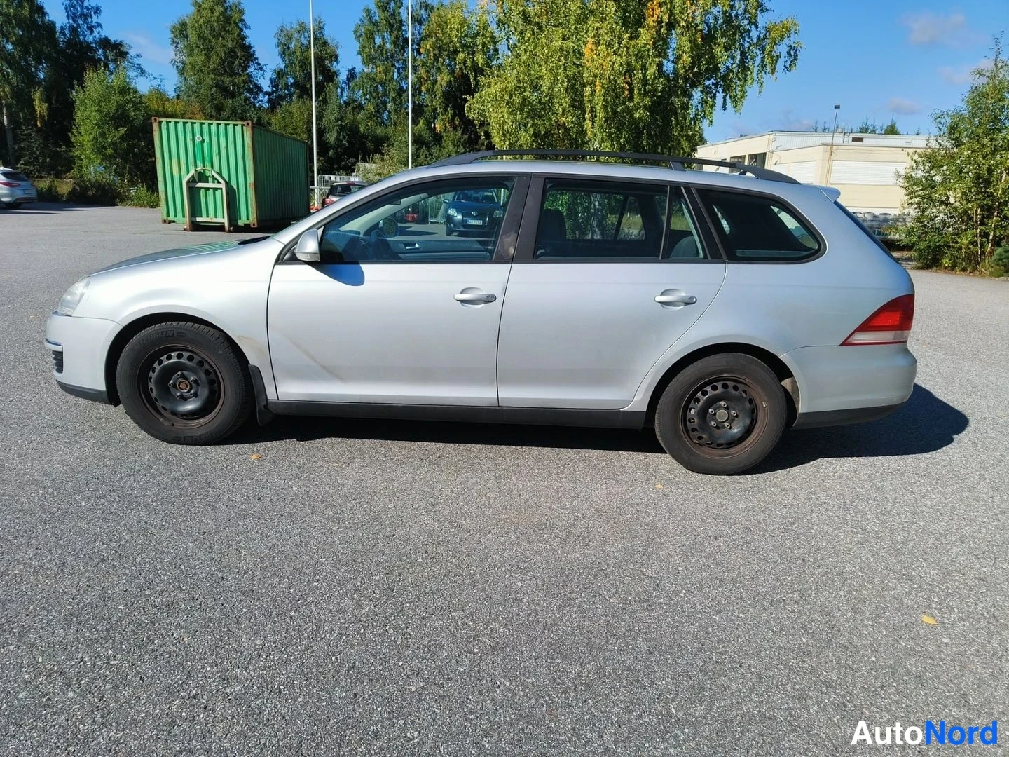 Hopea Volkswagen Golf 2008, sivulta, kuva 3