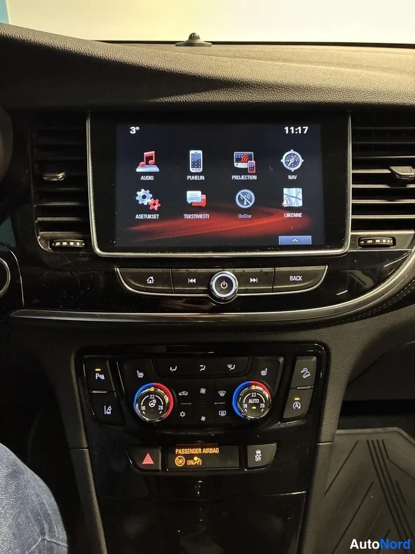 Harmaa Opel Mokka X 2017, yksityiskohta, kuva 17