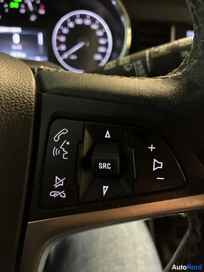 Harmaa Opel Mokka X 2017, yksityiskohta, kuva 20