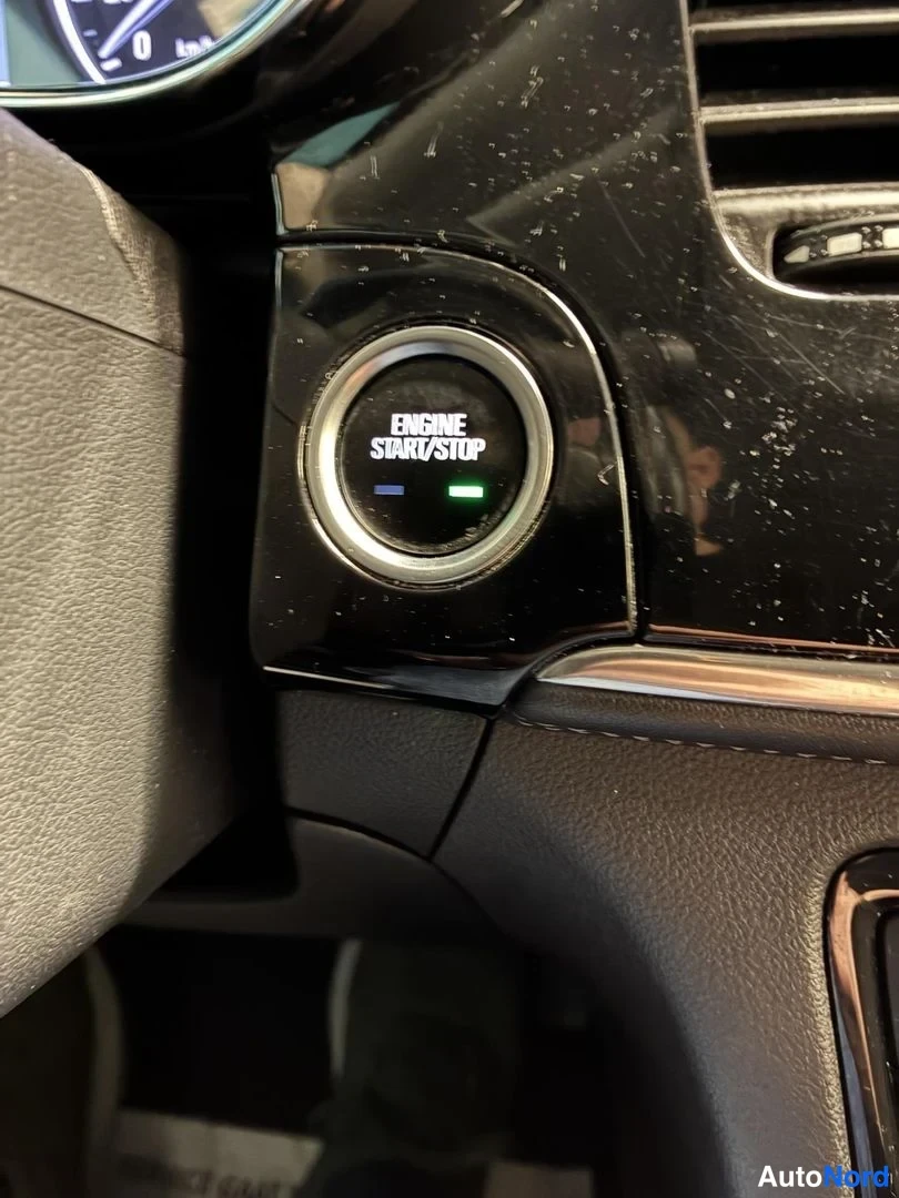 Harmaa Opel Mokka X 2017, yksityiskohta, kuva 22