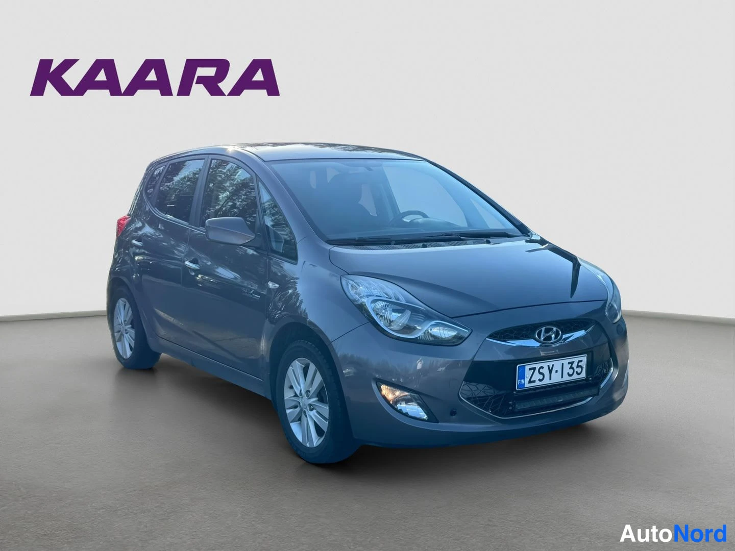 Beige Hyundai ix20 2012, etuviisto, keula oikealle, kuva 3