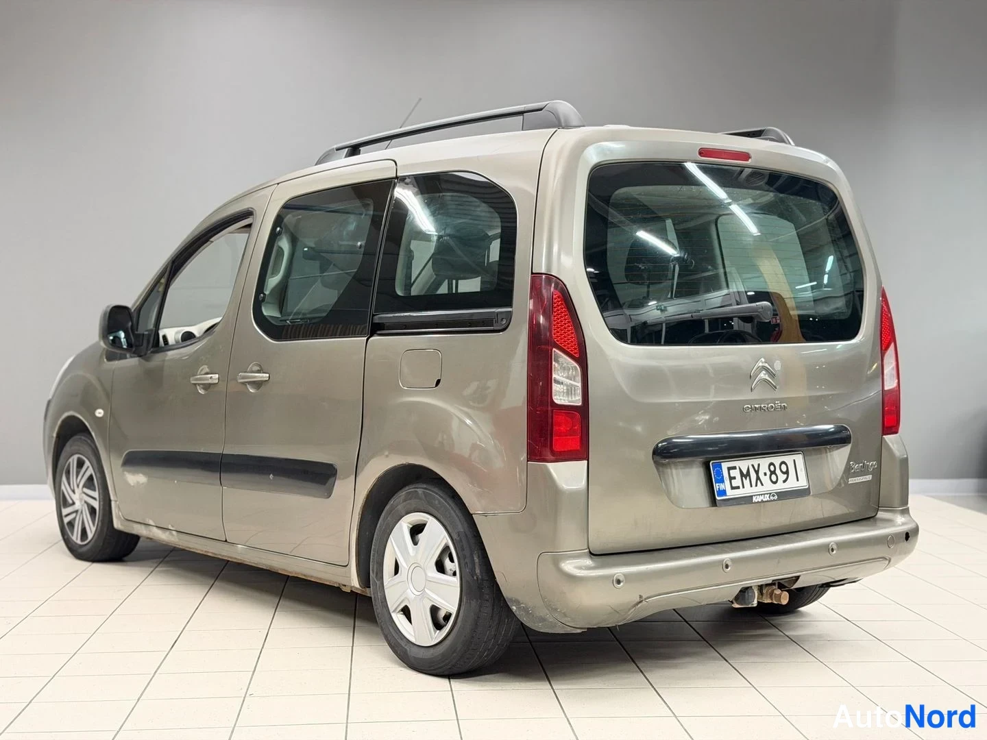 Harmaa Citroen Berlingo 2014, takaviisto, kuva 5