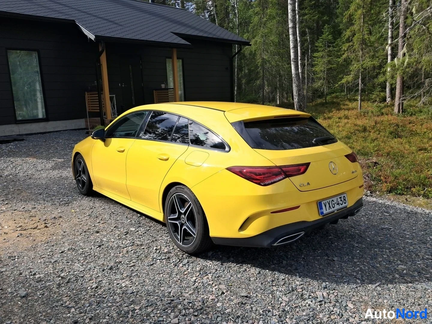 Keltainen Mercedes-Benz CLA 200 d 4MATIC 2020, takaviisto, kuva 4