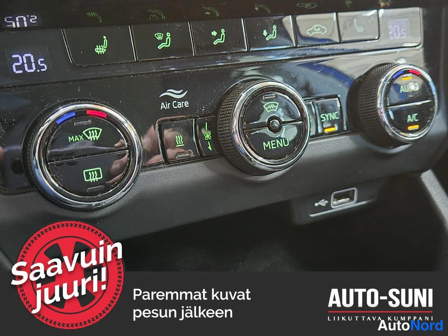 Sininen Skoda Octavia 2020, yksityiskohta, kuva 10