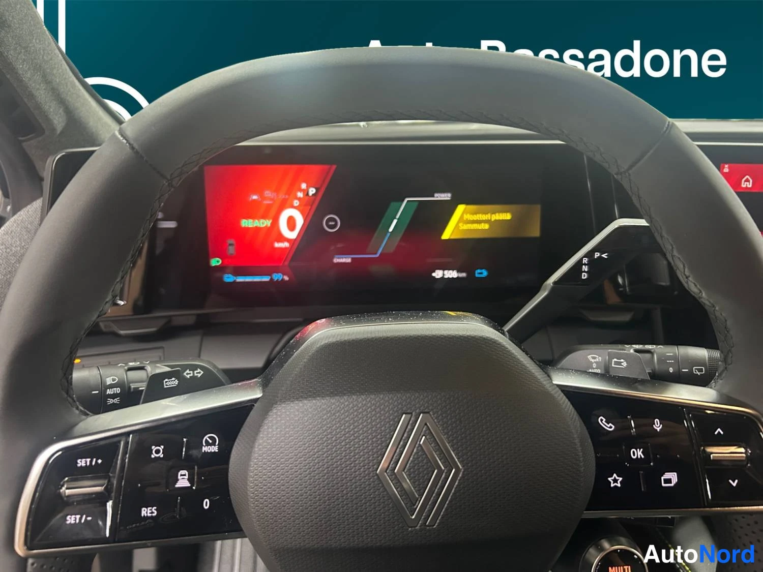 Harmaa Renault Scenic E-Tech electric 2026, ohjaamo, kuva 10