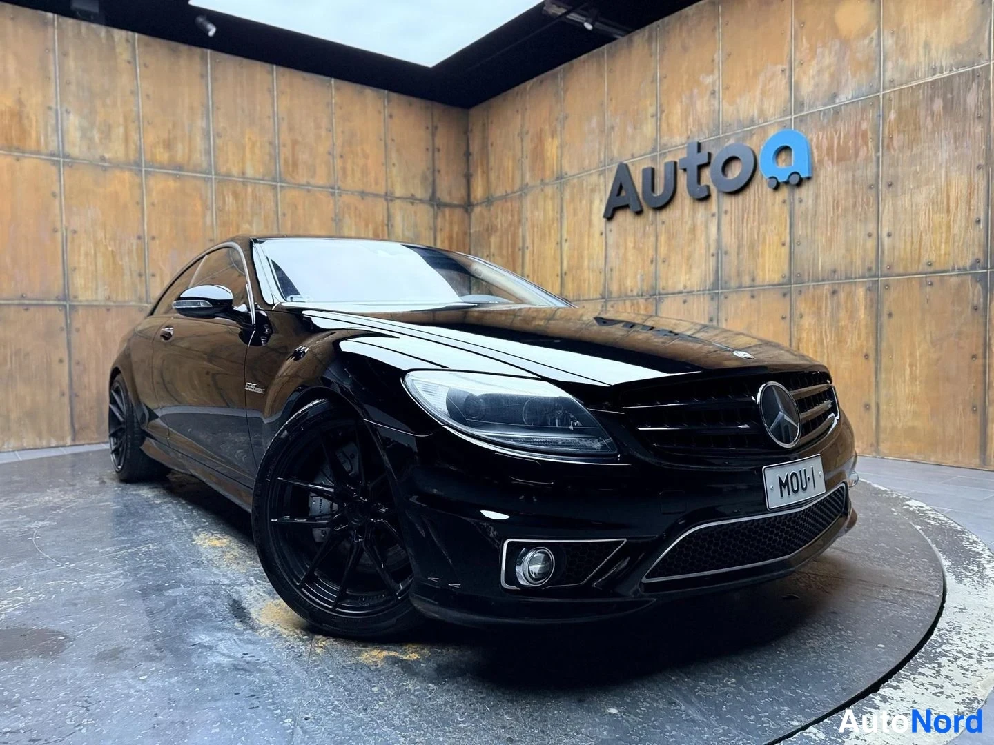 Musta Mercedes-Benz CL 63 2007, etuviisto, keula oikealle, kuva 4