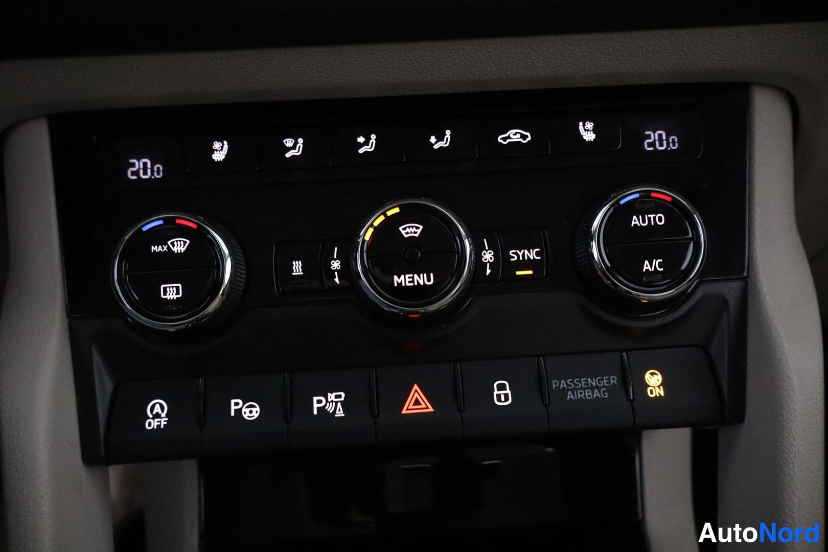 Hopea Skoda Kodiaq 2017, yksityiskohta, kuva 16