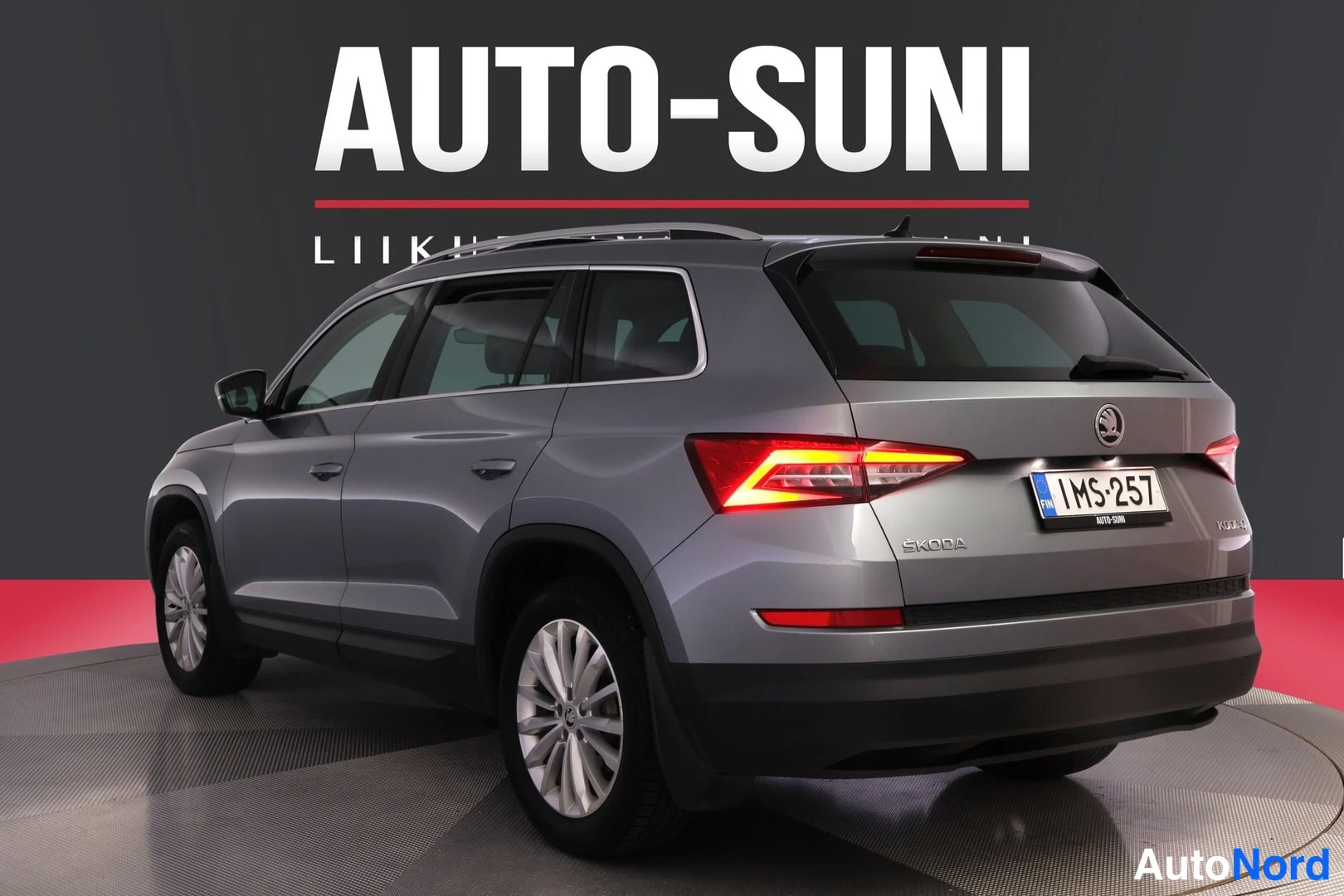 Hopea Skoda Kodiaq 2017, takaviisto, kuva 6
