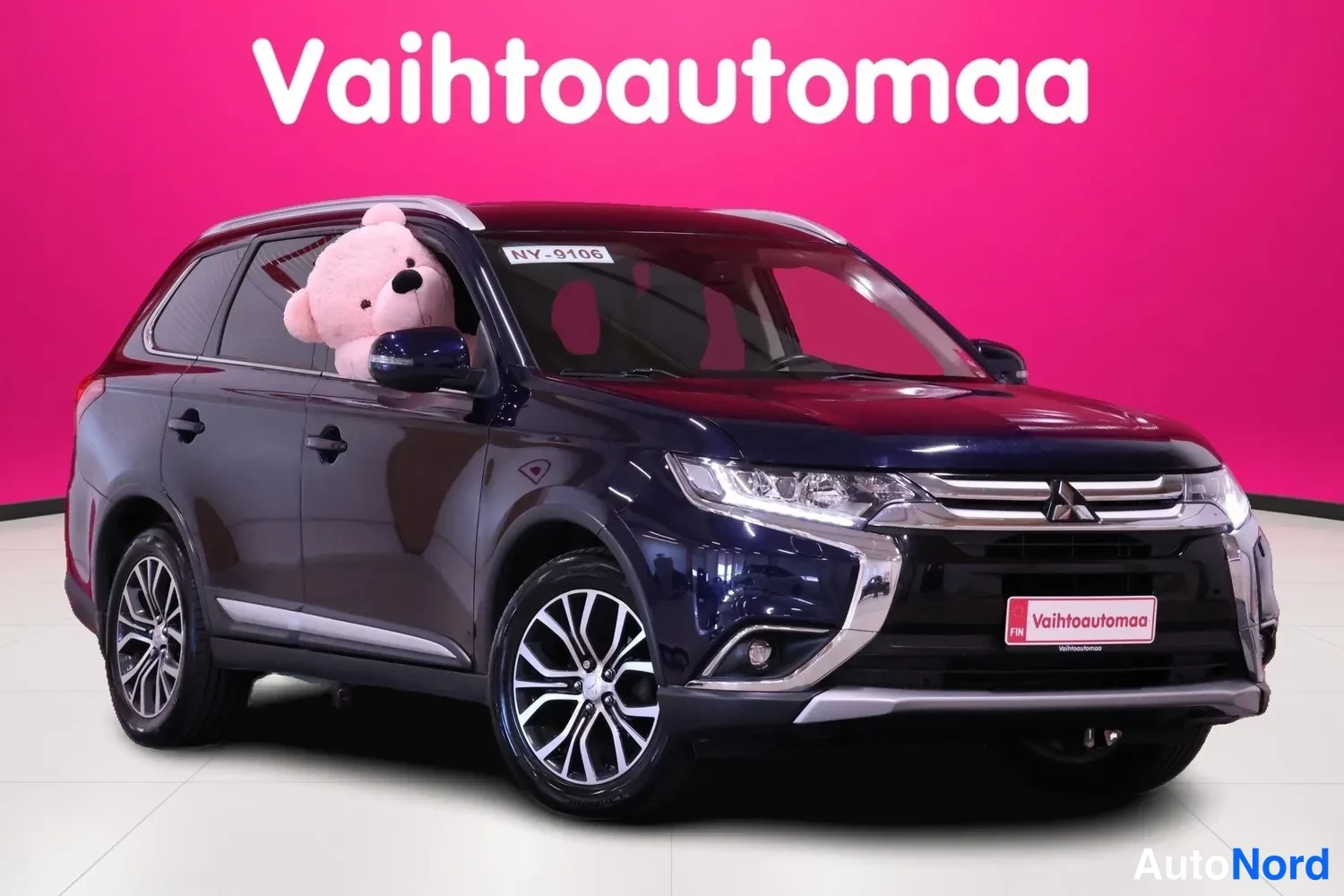 Sininen Mitsubishi Outlander 2017, etuviisto, keula oikealle, kuva 3