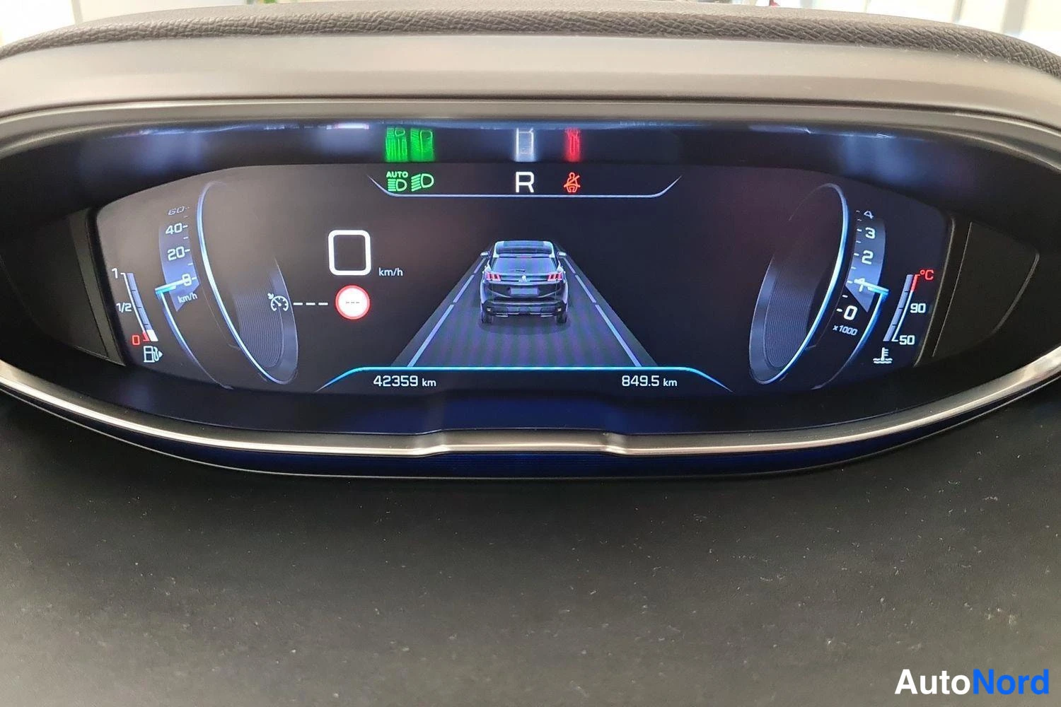 Musta Peugeot 3008 2019, yksityiskohta, kuva 21