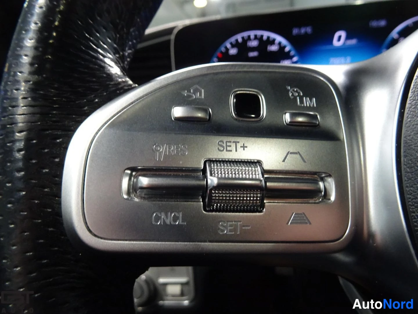 Musta Mercedes-Benz GLS 400 d 4MATIC 2020, yksityiskohta, kuva 29