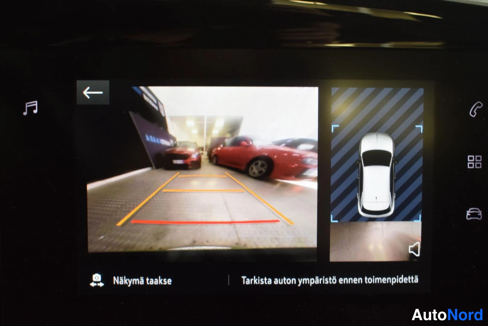 Vihreä Opel Mokka 2022, yksityiskohta, kuva 15