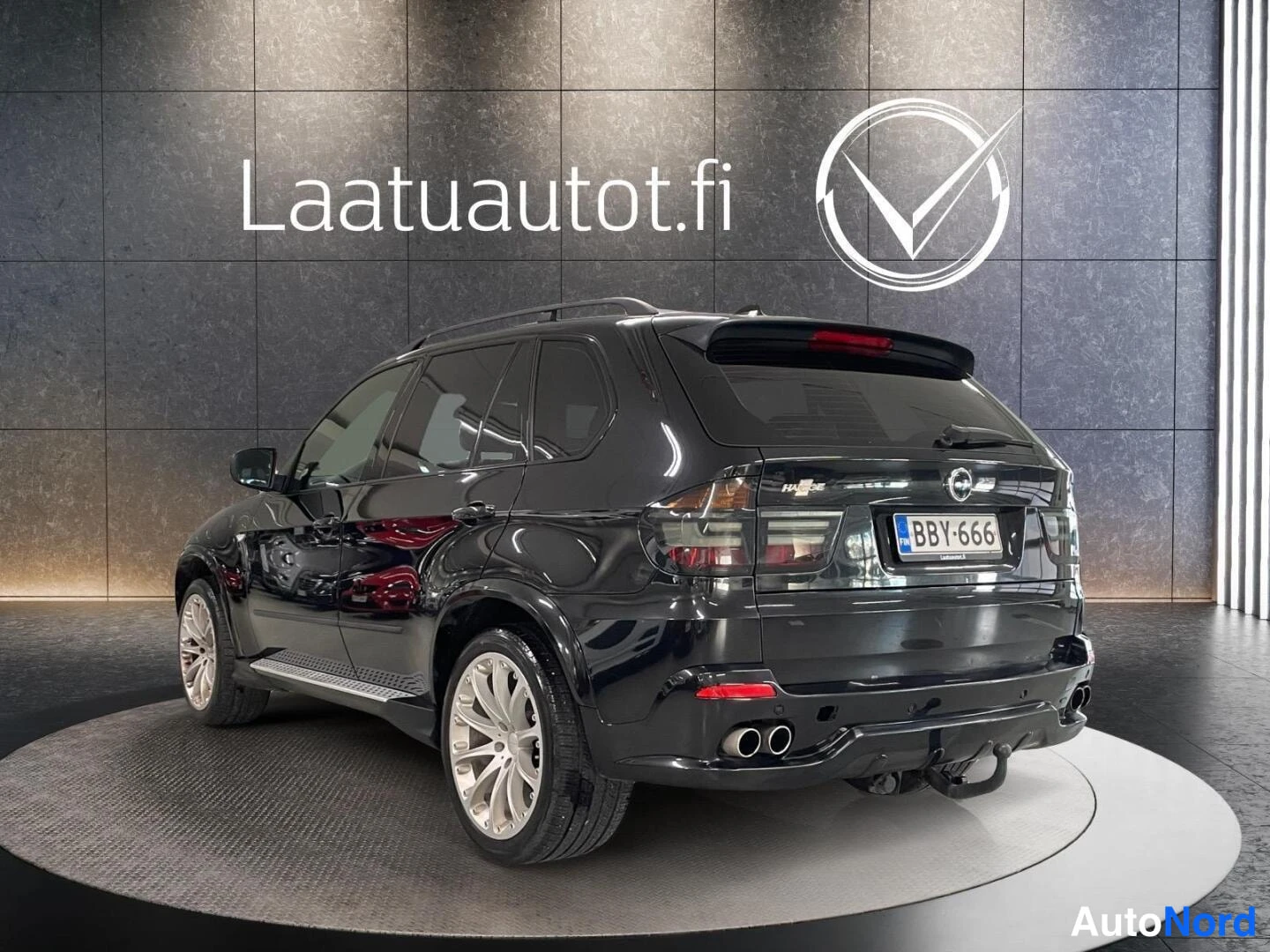Musta BMW X5 xDrive30d 2007, takaviisto, kuva 5