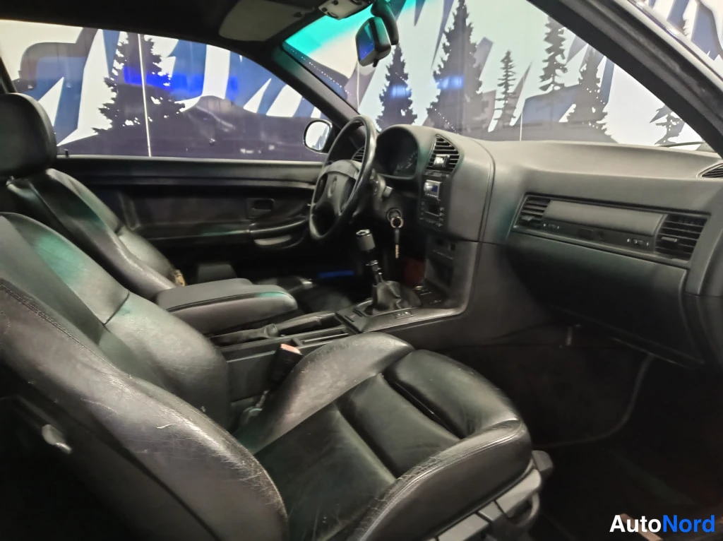 BMW 323i 1996, ohjaamo, kuva 11