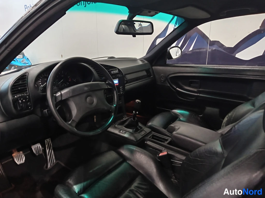 BMW 323i 1996, ohjaamo, kuva 10