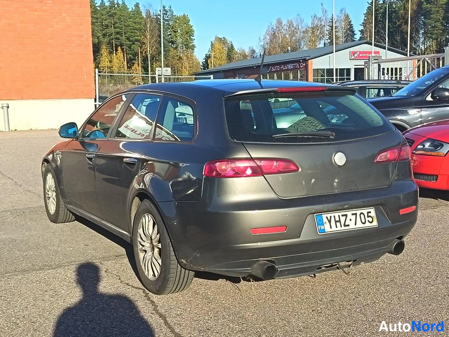 Harmaa Alfa Romeo 159 Sportwagon 2008, takaviisto, kuva 3