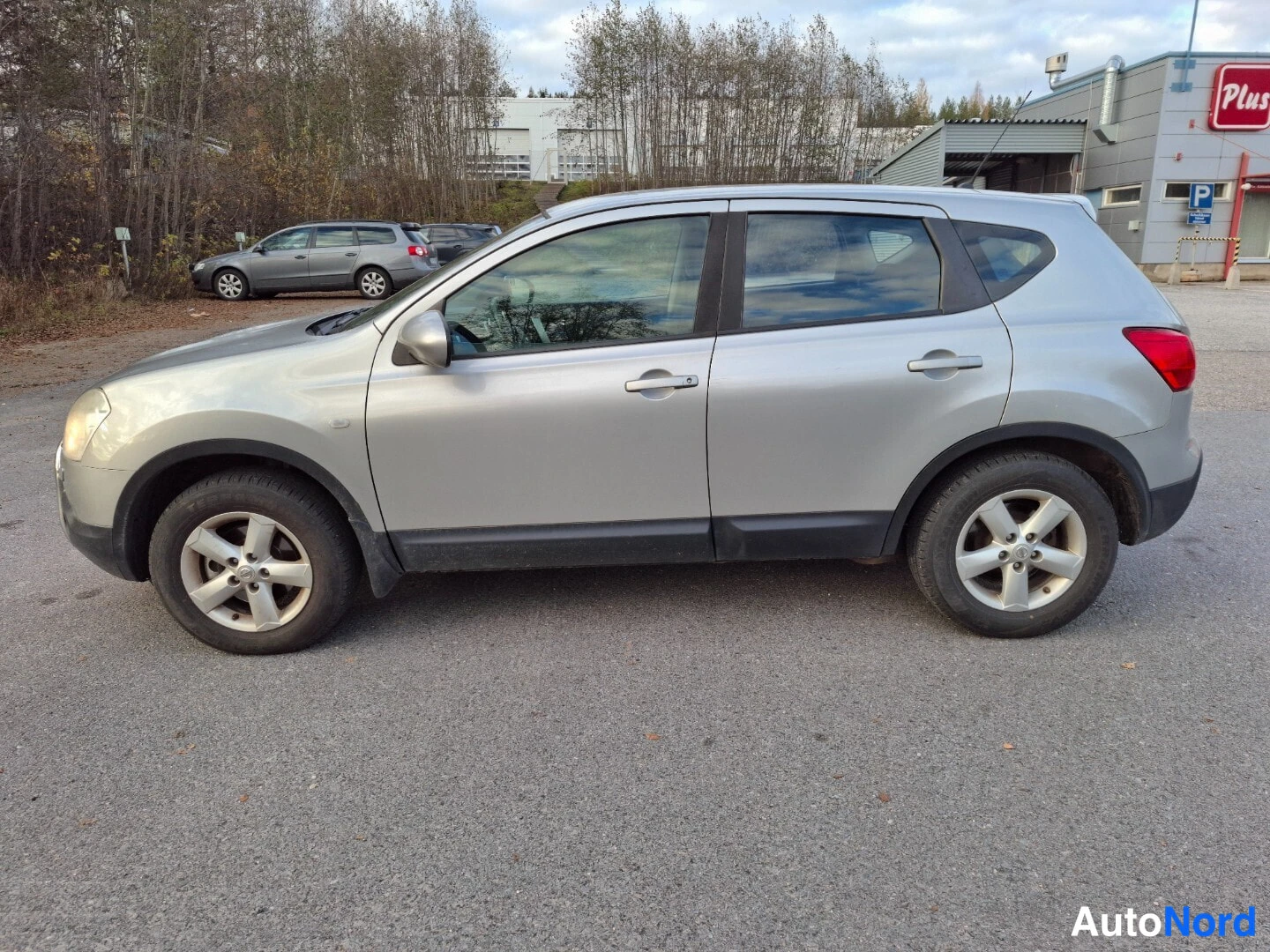 Hopea Nissan Qashqai 2009, takaviisto, kuva 5