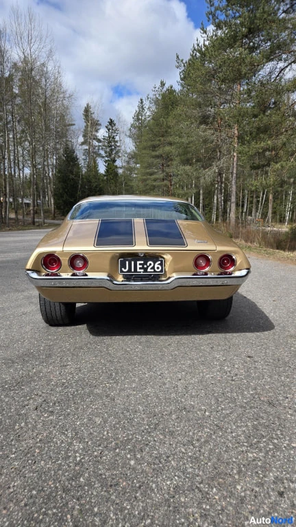 Kulta Chevrolet Camaro 1970, takaa, kuva 8