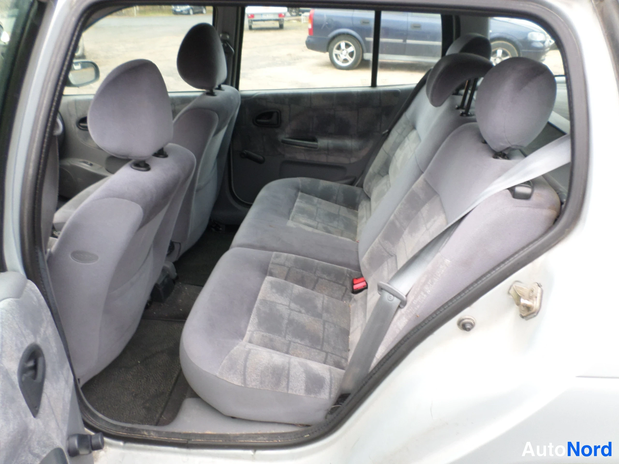 Sininen Renault MEGANE 2001, takaistuimet, kuva 10