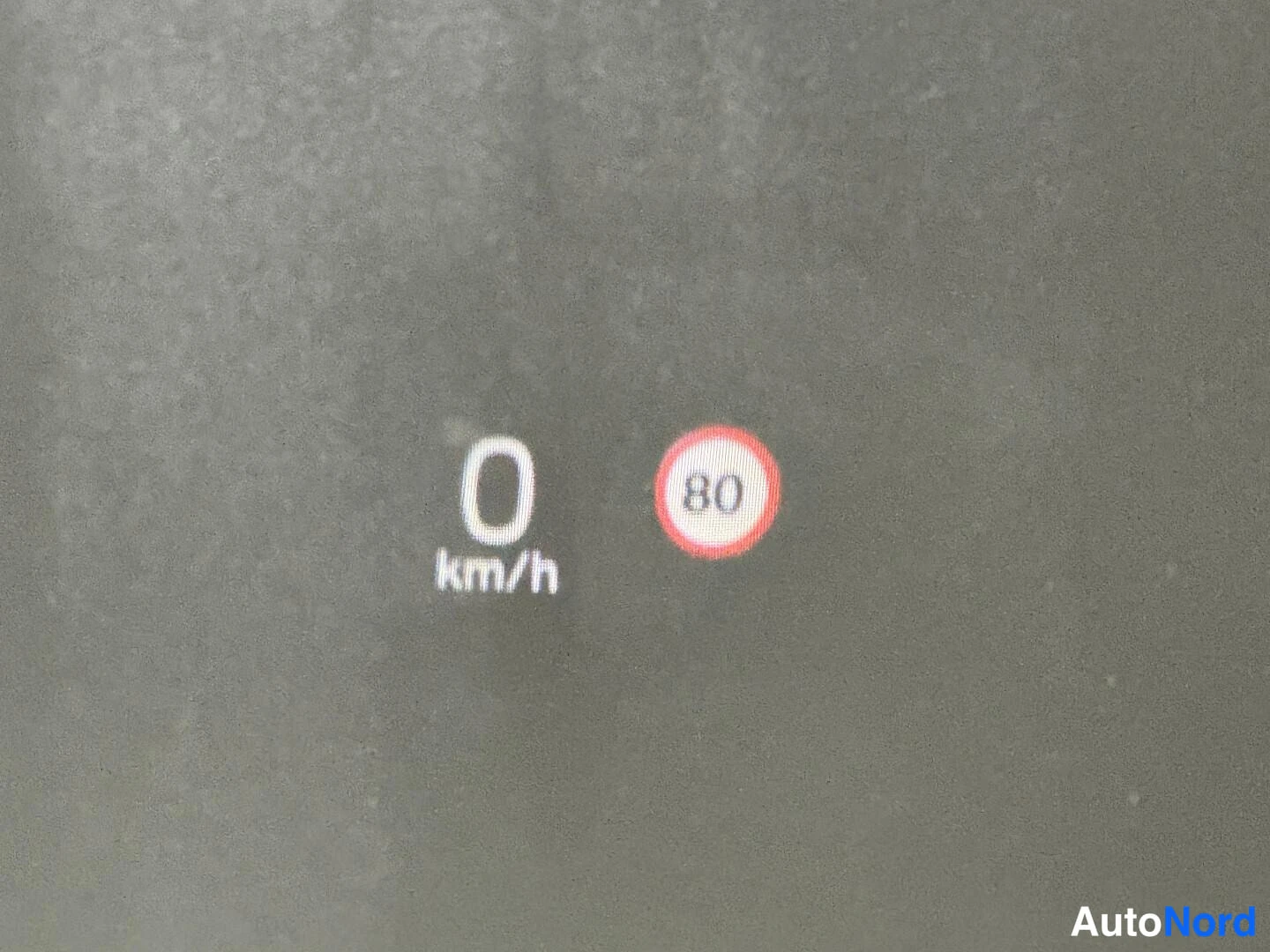 Valkoinen Volvo V90 2018, kuva 26