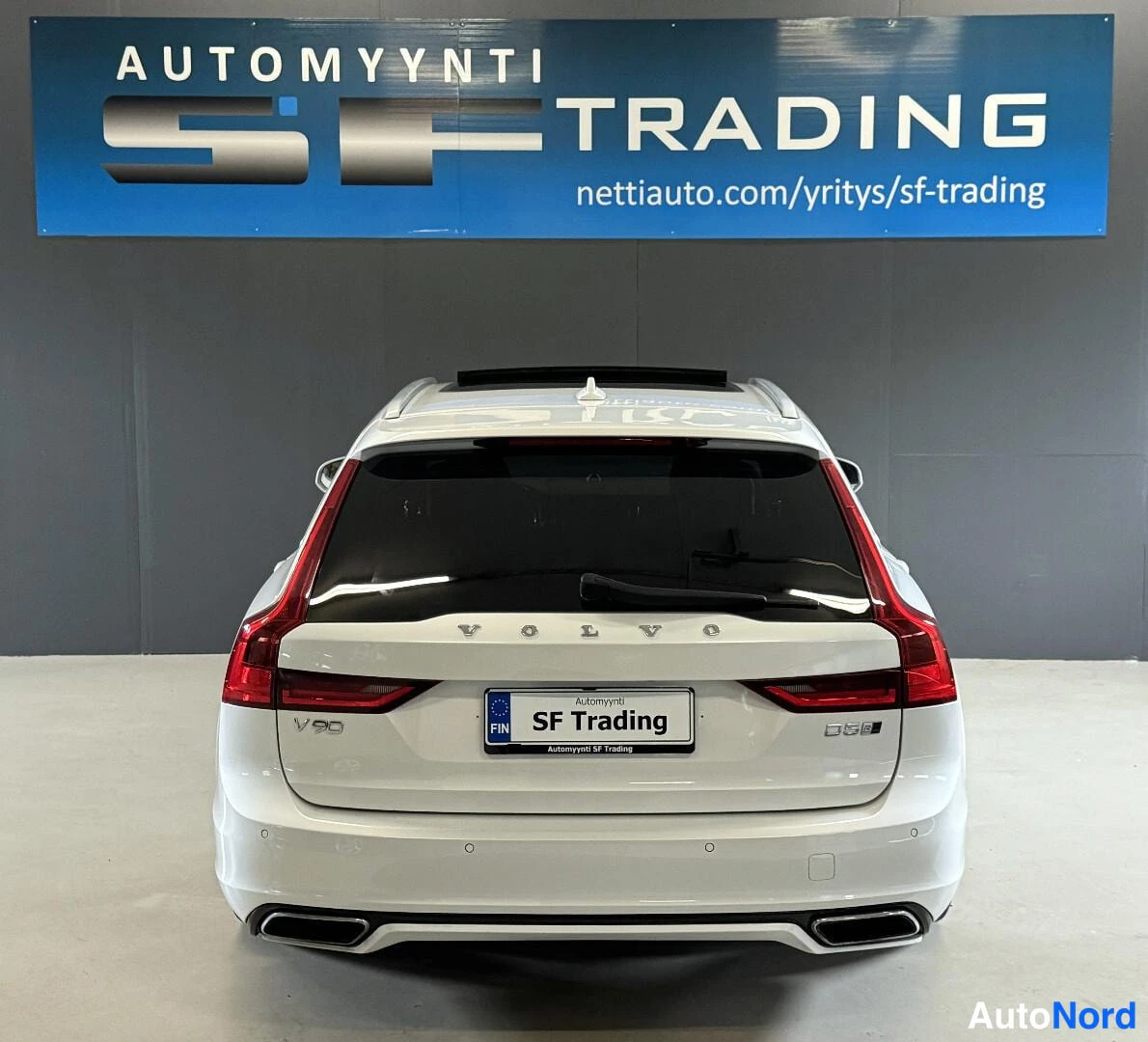 Valkoinen Volvo V90 2018, kuva 8