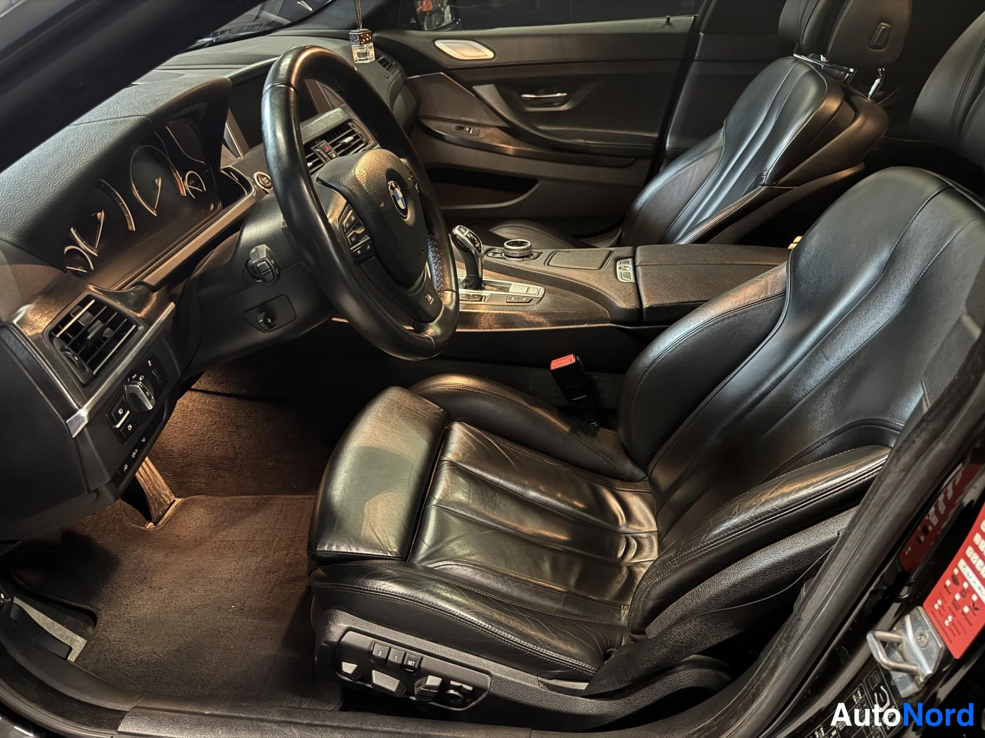 Musta BMW 640d 2013, kuva 10