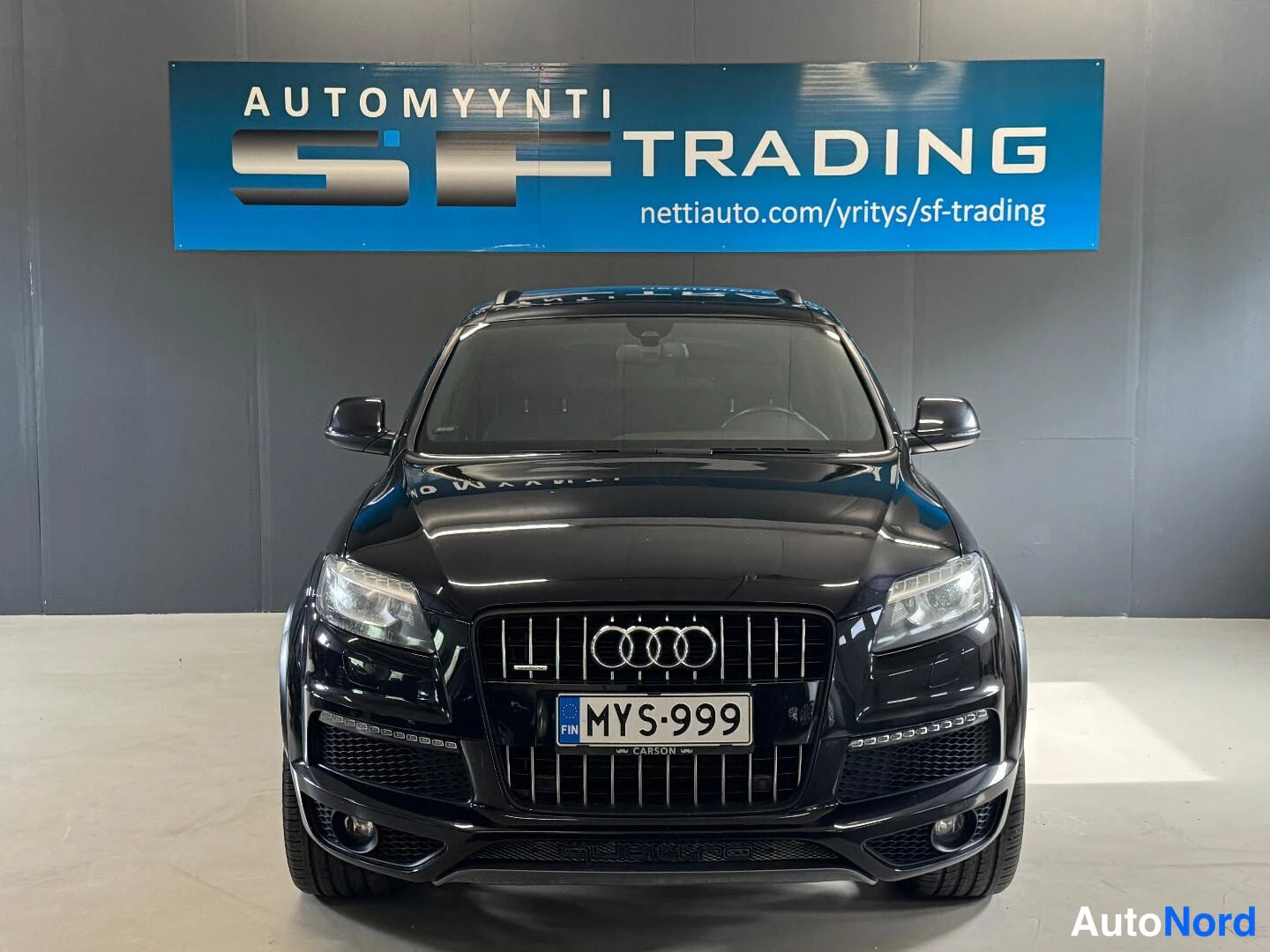 Musta Audi Q7 2012, kuva 3